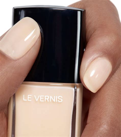 pack smalto le vernis chanel|Chanel le vernis longwear.